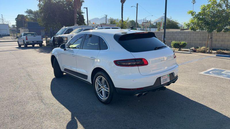 2016 Porsche Macan S