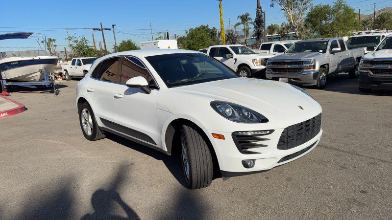2016 Porsche Macan S