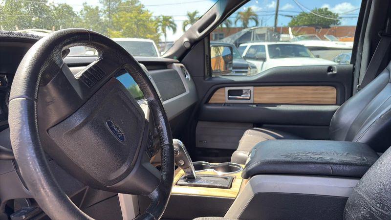2011 Ford F-150 Lariat