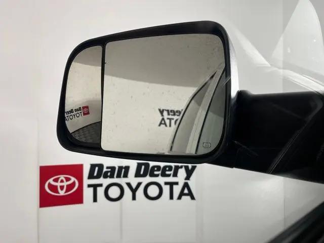 2022 Ram 2500 Tradesman Crew Cab 4x4 64 Box