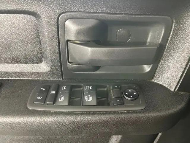 2022 Ram 2500 Tradesman Crew Cab 4x4 64 Box