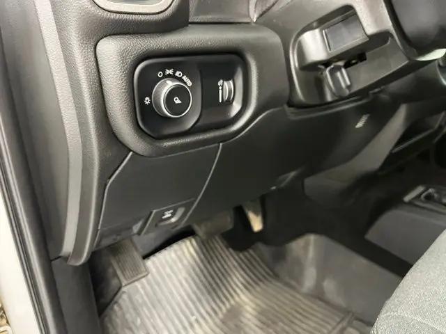 2022 Ram 2500 Tradesman Crew Cab 4x4 64 Box