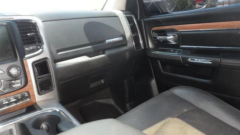 2017 Ram 2500 Laramie Mega Cab 4x4 64 Box