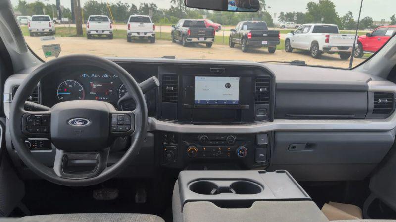 2025 Ford F-250 XLT