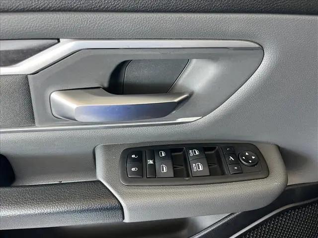 2022 Ram 1500 Big Horn Crew Cab 4x2 57 Box