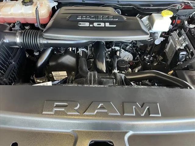 2022 Ram 1500 Big Horn Crew Cab 4x2 57 Box