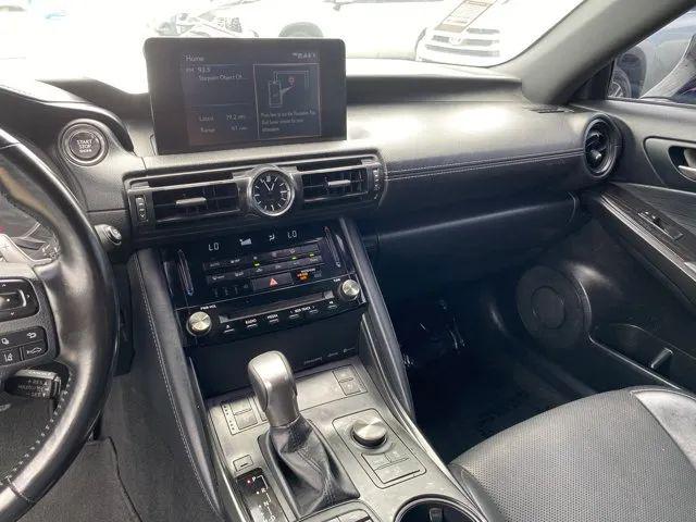 2023 Lexus IS 300 300