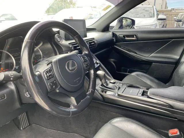 2023 Lexus IS 300 300
