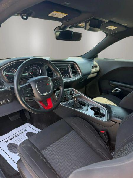 2019 Dodge Challenger SXT