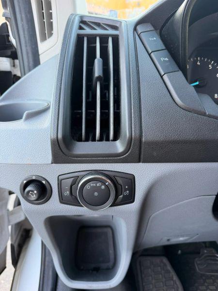 2018 Ford Transit XLT