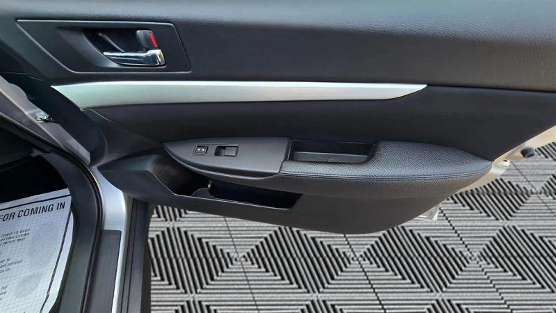 2012 Subaru Outback 2.5i Premium