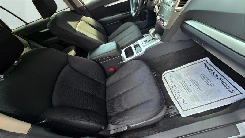 2012 Subaru Outback 2.5i Premium