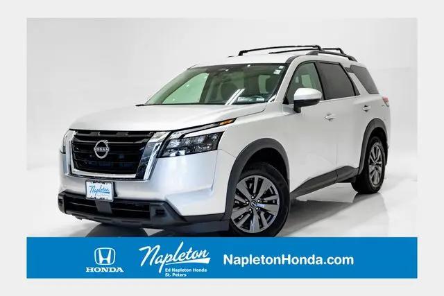 2023 Nissan Pathfinder SV 4WD for sale in St. Peters, MO