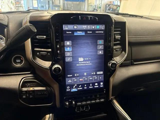 2023 Ram 2500 Laramie Crew Cab 4x4 6'4" Box