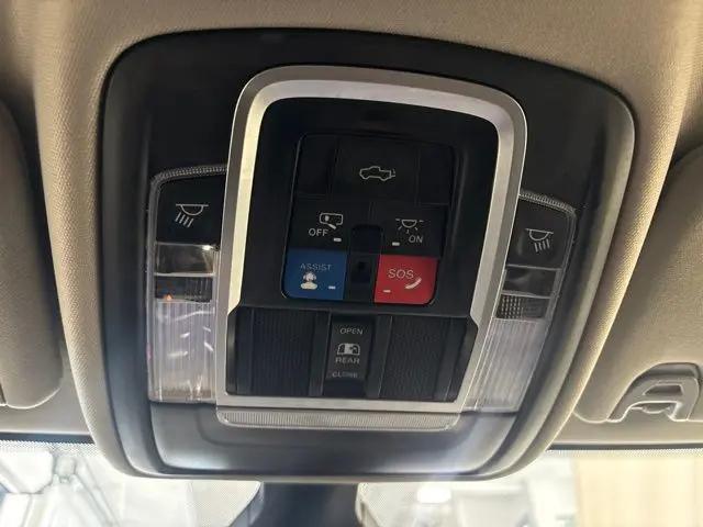 2023 Ram 2500 Laramie Crew Cab 4x4 6'4" Box