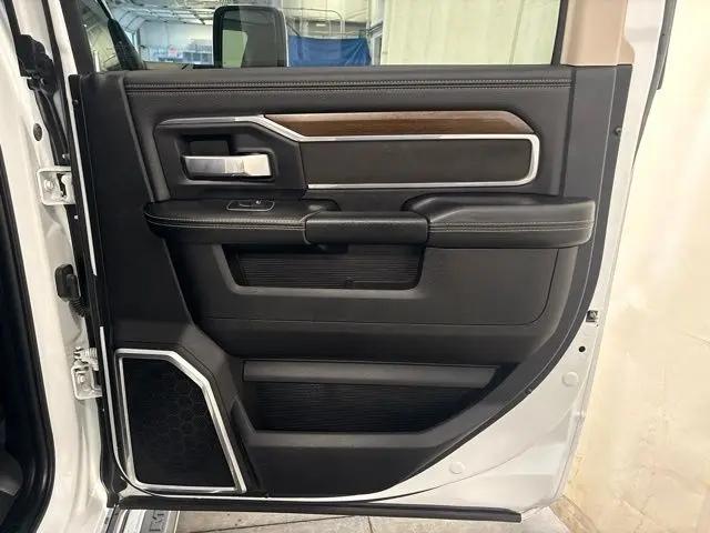 2023 Ram 2500 Laramie Crew Cab 4x4 6'4" Box