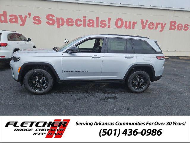 2026 Jeep Grand Cherokee Altitude 4x4 for sale in Sherwood, AR