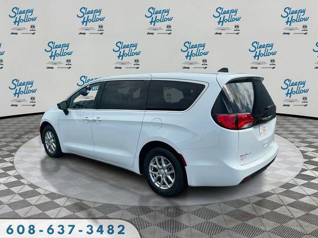 2027 Chrysler Pacifica LX