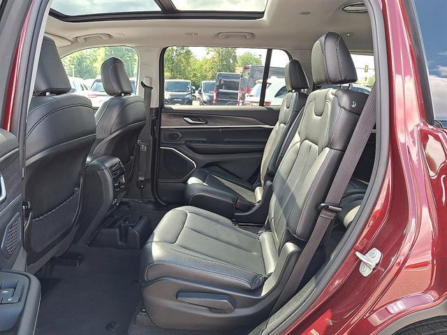 Used 2023 Jeep Grand Cherokee L Limited 4x4 For Sale in East Hanover, NJ