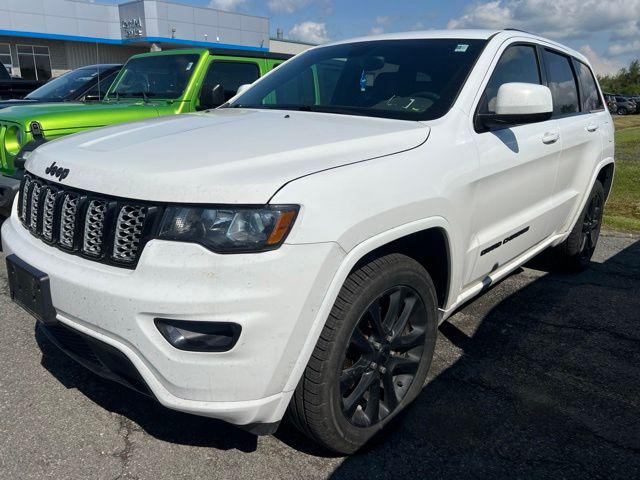 2018 Jeep Grand Cherokee Altitude 4x4 for sale in Champlain, NY