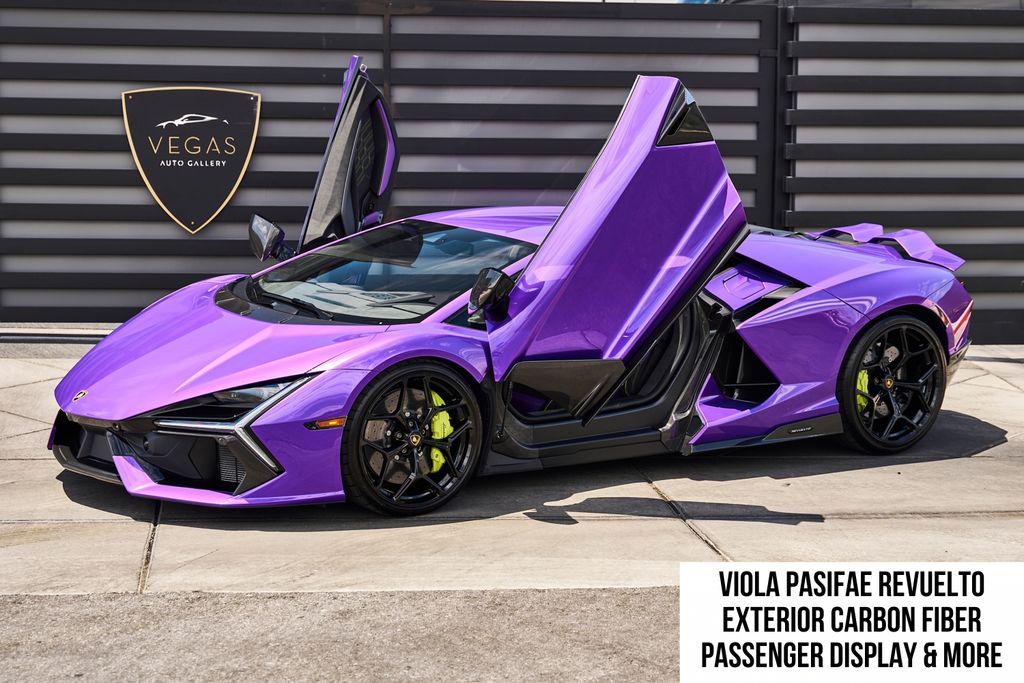 /2025 Lamborghini Revuelto