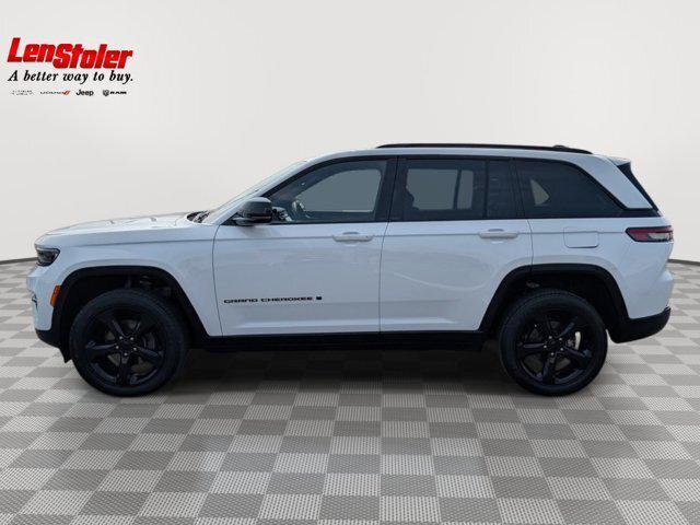 2023 Jeep Grand Cherokee Altitude 4x4 2023 Jeep Grand Cherokee Altitude 4x4