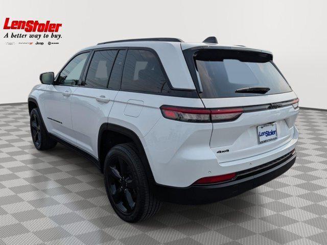 2023 Jeep Grand Cherokee Altitude 4x4 2023 Jeep Grand Cherokee Altitude 4x4