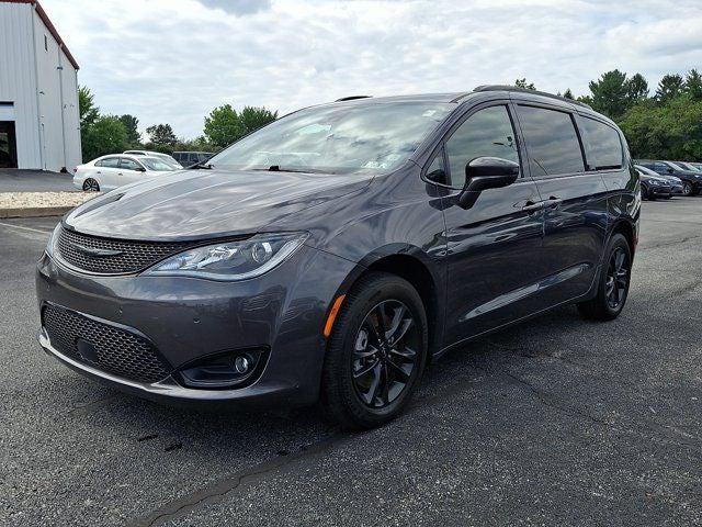 2020 Chrysler Pacifica AWD Launch Edition
