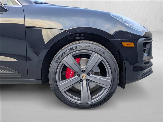 2025 Porsche Macan S