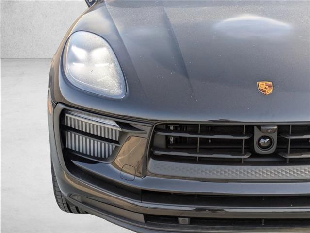 2025 Porsche Macan S