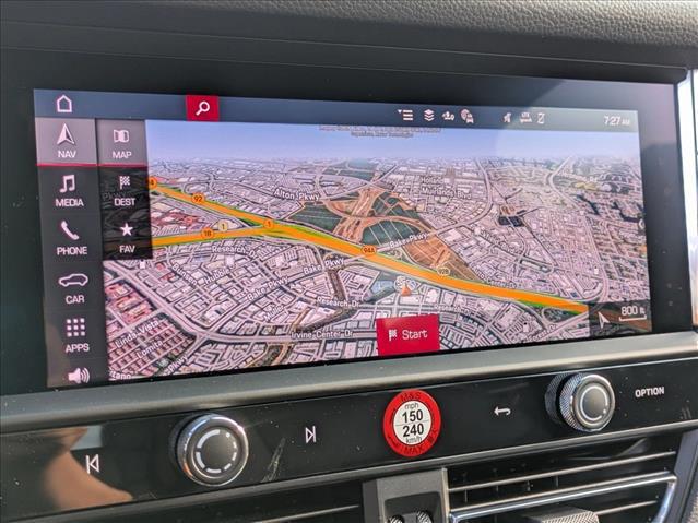 2025 Porsche Macan S