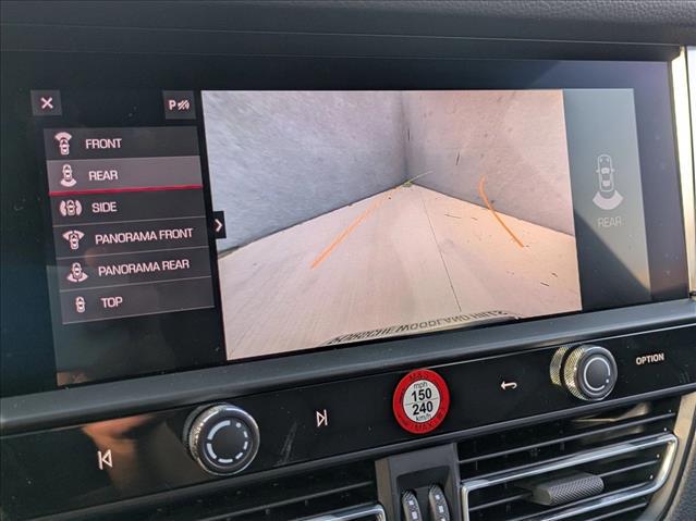 2025 Porsche Macan S