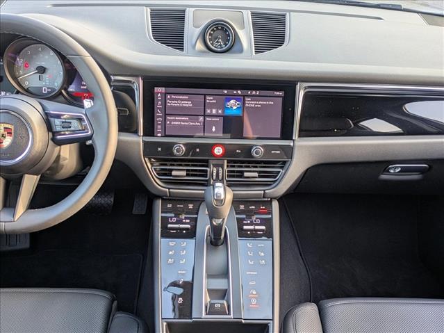 2025 Porsche Macan S