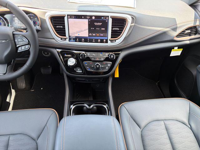 2027 Chrysler Pacifica Pinnacle