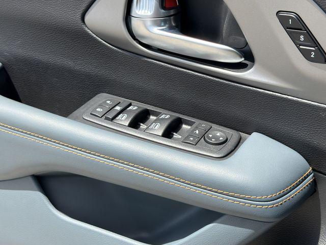 2027 Chrysler Pacifica Pinnacle