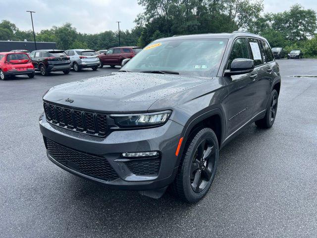 2023 Jeep Grand Cherokee Limited 4x4 for sale in Carlisle, PA