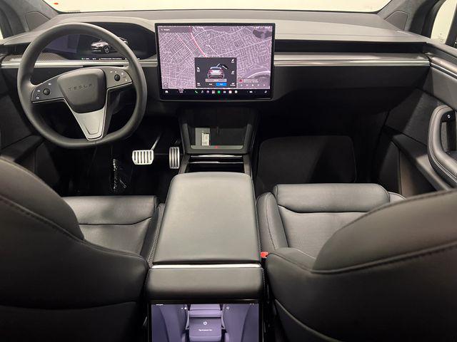 2023 Tesla Model X Plaid Tri Motor All-Wheel Drive