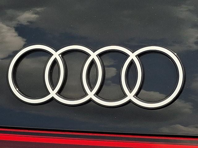2025 Audi Q5 Premium TFSI quattro S tronic