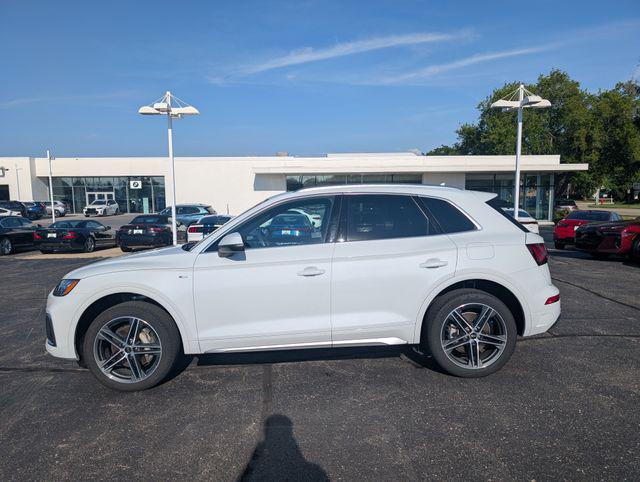 2024 Audi Q5 Premium 55 TFSI e S line quattro S tronic for sale in Milwaukee, WI