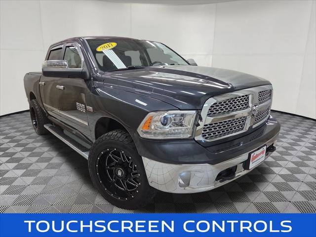 2017 Ram 1500 Laramie Crew Cab 4x4 5'7" Box
