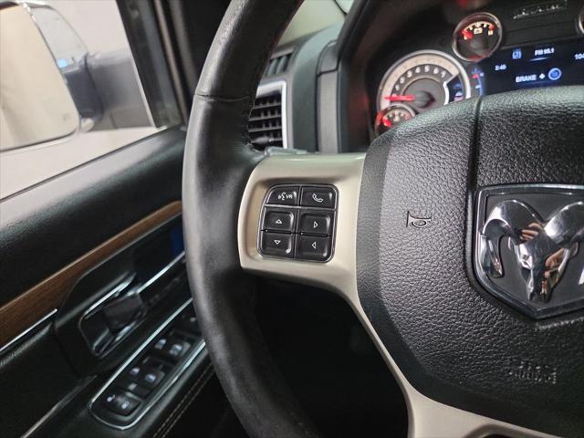 2017 Ram 1500 Laramie Crew Cab 4x4 5'7" Box