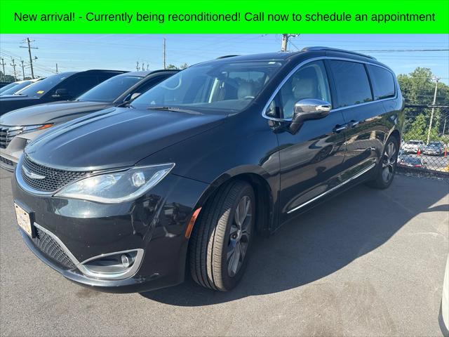 2017 Chrysler Pacifica Limited for sale in HICKORY, NC