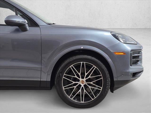 2026 Porsche Cayenne AWD