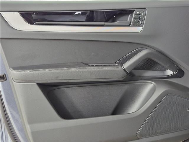 2026 Porsche Cayenne AWD