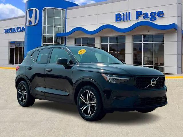 2023 Volvo XC40 B5 Plus Dark Theme for sale in Falls Church, VA
