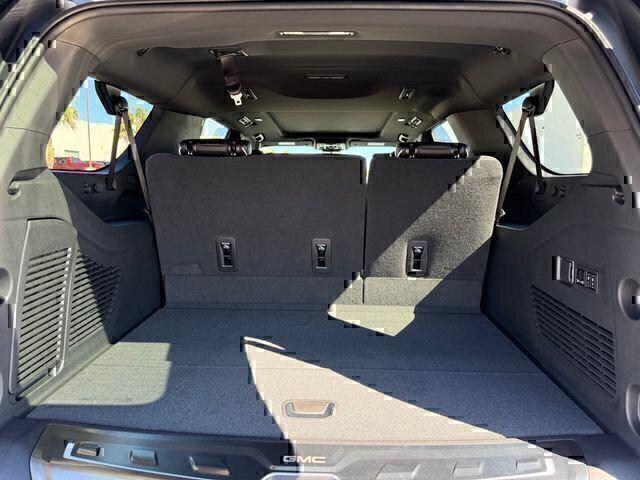 2026 GMC Yukon XL AT4 Ultimate - Photo 22