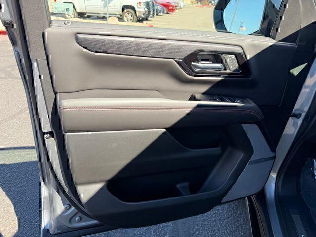 2026 GMC Yukon XL AT4 Ultimate - Photo 24