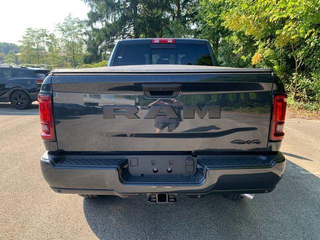 2027 RAM Ram 2500 RAM 2500 BLACK EXPRESS CREW CAB 4X4 64 BOX 2027 RAM Ram 2500 RAM 2500 BLACK EXPRESS CREW CAB 4X4 64 BOX