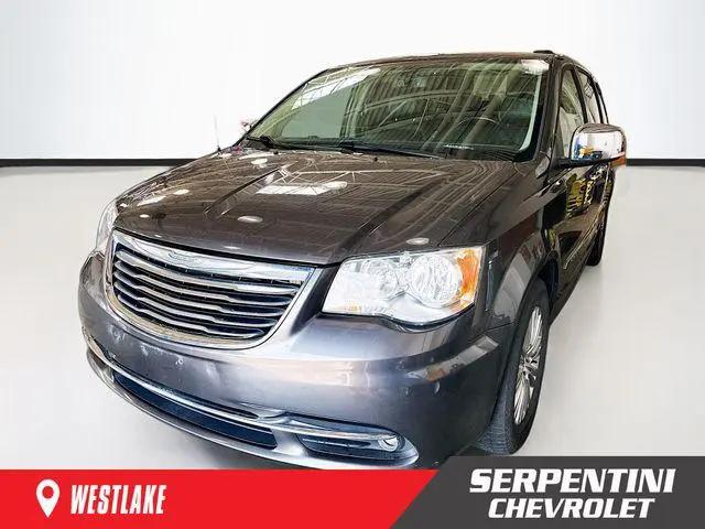 2015 Chrysler Town & Country Touring-L for sale in Westlake, OH