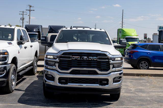 2026 RAM Ram 3500 RAM 3500 TRADESMAN CREW CAB 4X4 8 BOX 2026 RAM Ram 3500 RAM 3500 TRADESMAN CREW CAB 4X4 8 BOX